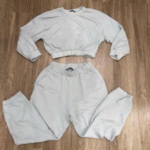 Zara matching jogger set top and bottom size Medium in light sage green color